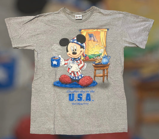 90’s Mickey Mouse USA Sleeper Tee